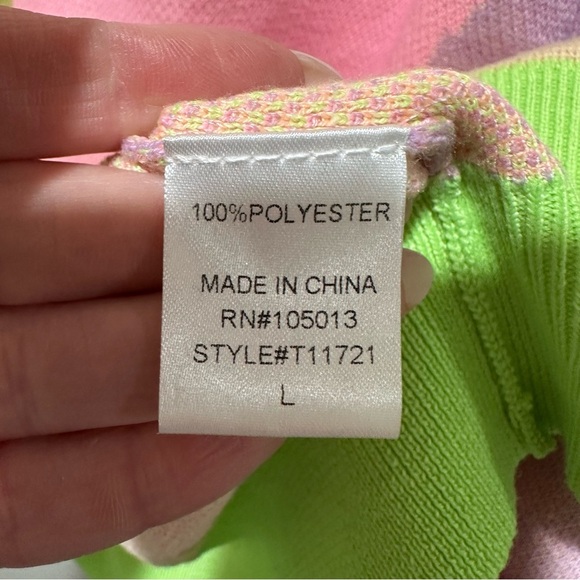 **NWT** Andrew By Unit Colorblock Sweater - Picture 9 of 16